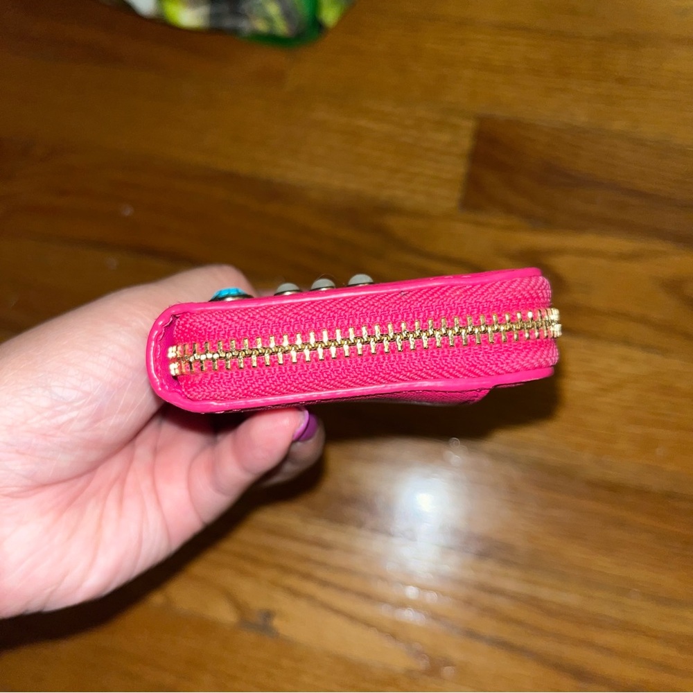 Kate Spade “L” Key Pouch - Picture 10 of 16